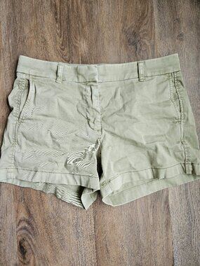 J.Crew women's chino khaki green cotton shorts size 6